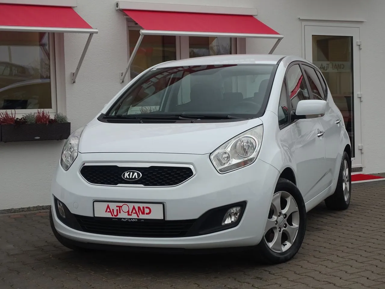 Kia Venga 1.6 CVVT Dream Team...  Image 1